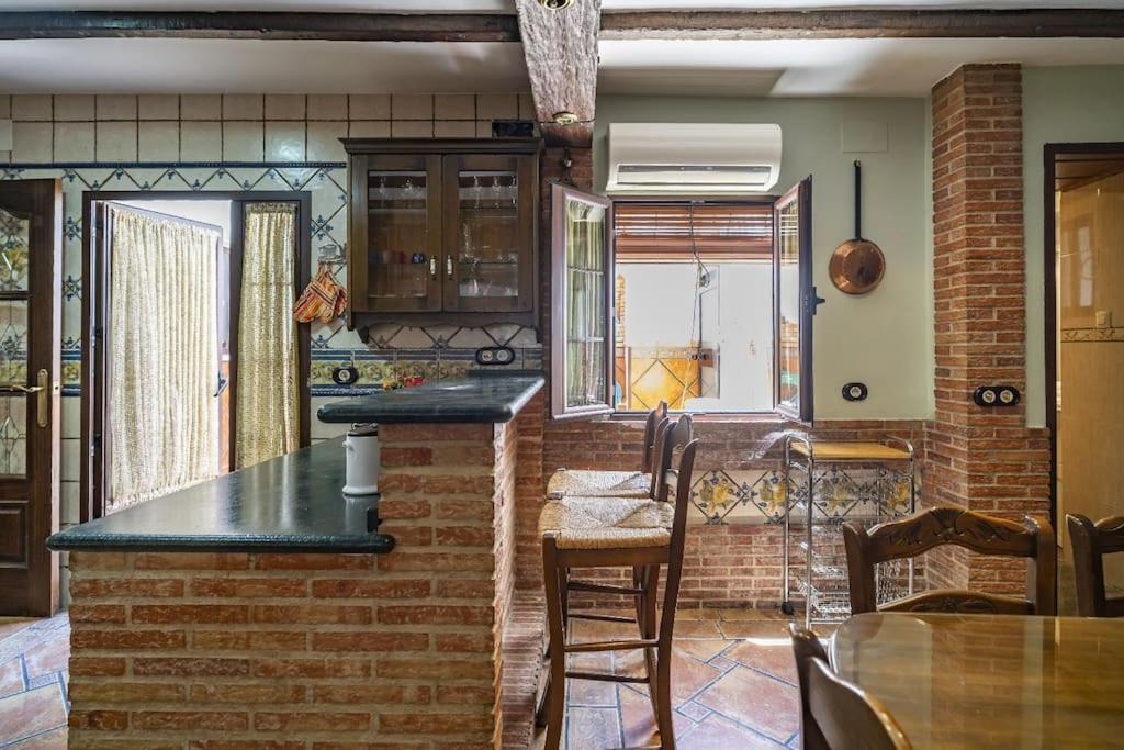 Casa Con Patio Y Terraza En Barrio Historico De La Villa, Junto Al Adarve Приего-де-Кордова Экстерьер фото