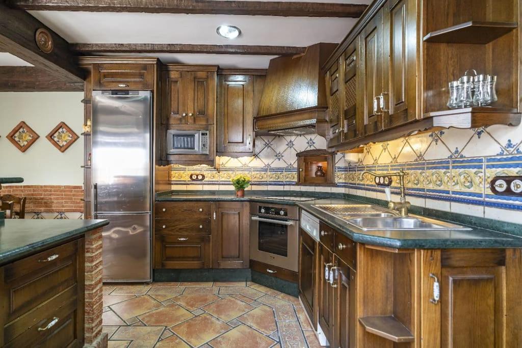 Casa Con Patio Y Terraza En Barrio Historico De La Villa, Junto Al Adarve Приего-де-Кордова Экстерьер фото